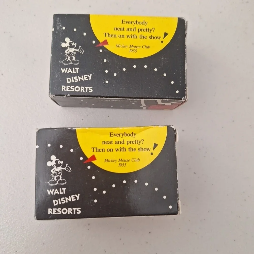 Disney Resort 2 Shampoo 2 Conditioner 2 Soap Bars 3 Facial Soap VINTAGE NEW (9)